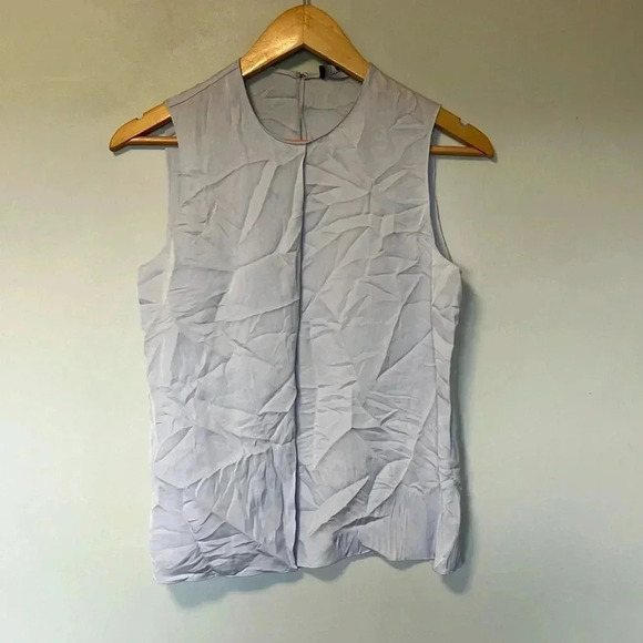 Theory light baby  blue 100% silk sleeveless blouse top - Picture 1 of 5